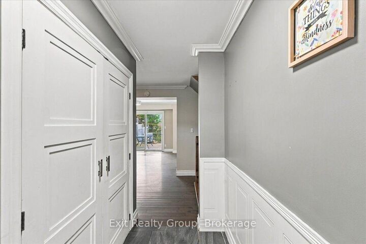 Property Photo:  850 Littlestone Crescent  ON K7M 8L6 