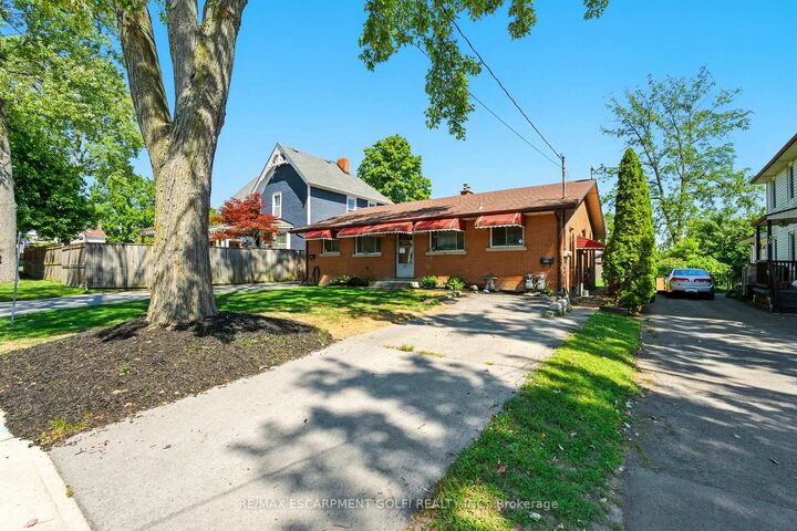 Photo de la propriété:  34 Shotwell Street  ON L3C 1N8 