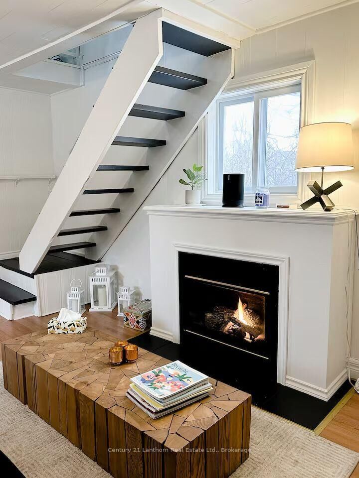 Property Photo:  314 Second Avenue  ON K0K 3L0 