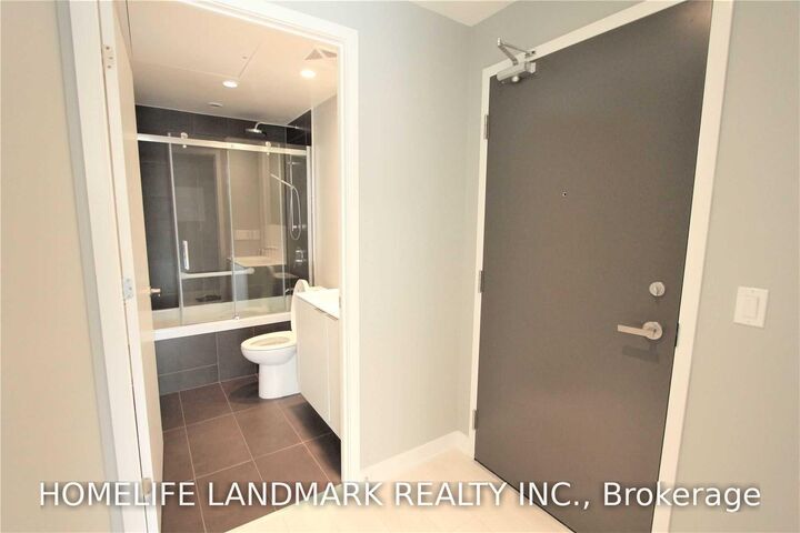 Property Photo:  1990 Bloor Street W 315  ON M6P 3L1 