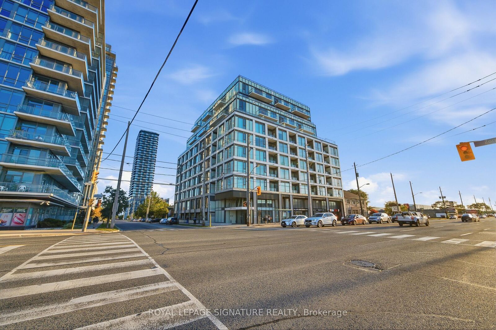 Property Photo:  1195 The Queensway N/A 406  ON M8Z 0H1 