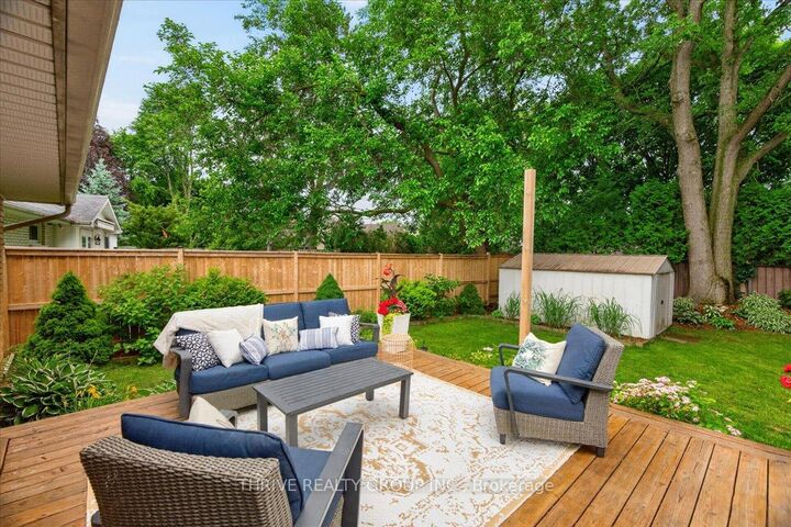 Property Photo:  29 Southland Drive  ON N6P 1E5 