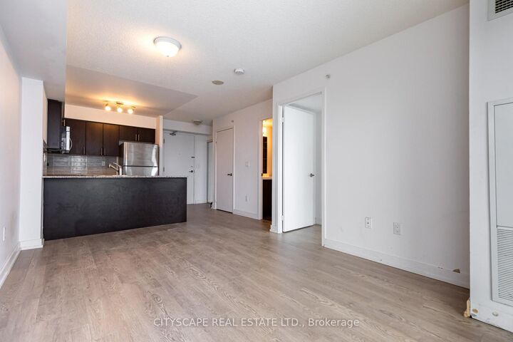 Property Photo:  1410 Dupont Street 1808  ON M6H 0B6 