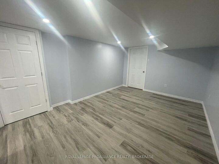 Property Photo:  462 Coronation Boulevard  ON K7M 5P9 