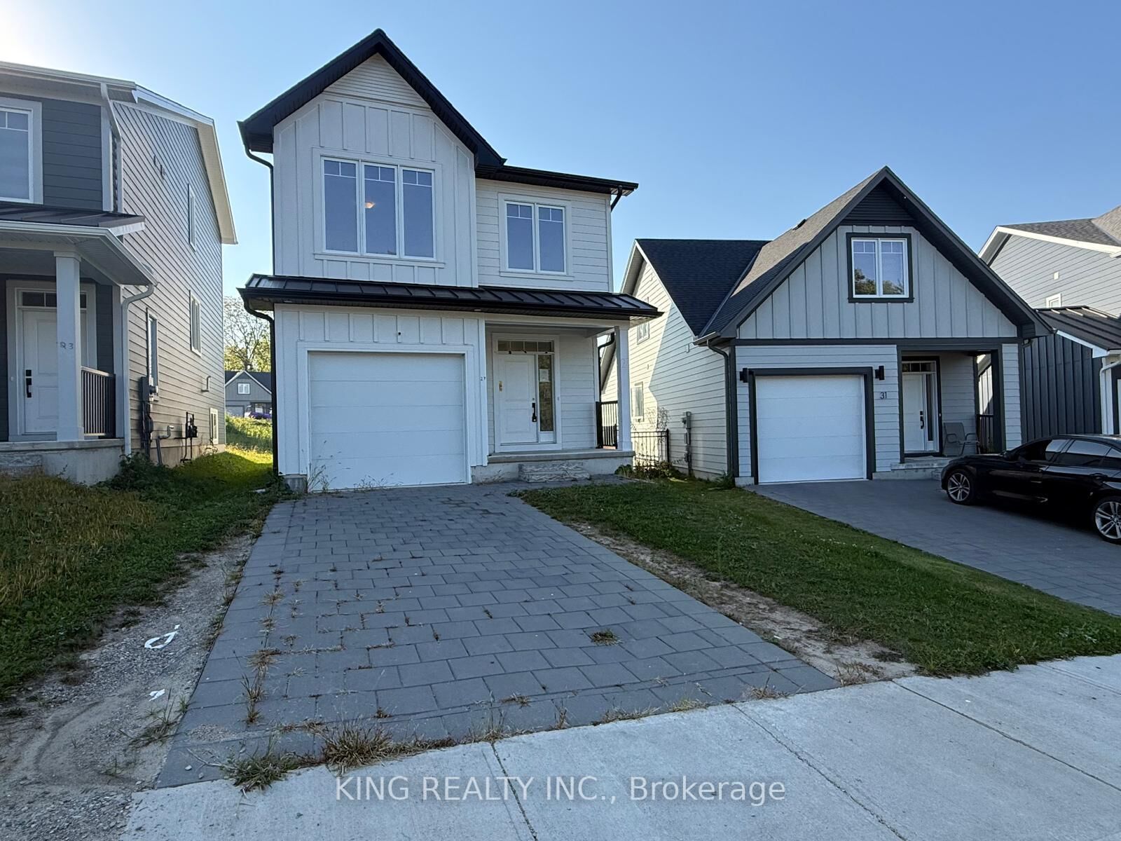 Property Photo:  27 Christopher Court Upper  ON N5Z 0B1 