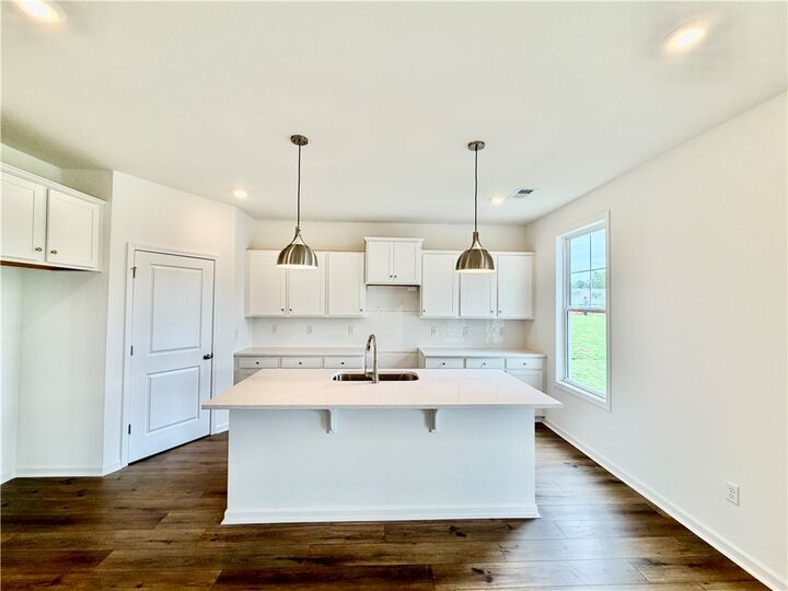 Property Photo: 9 Halsey Street SC 29630