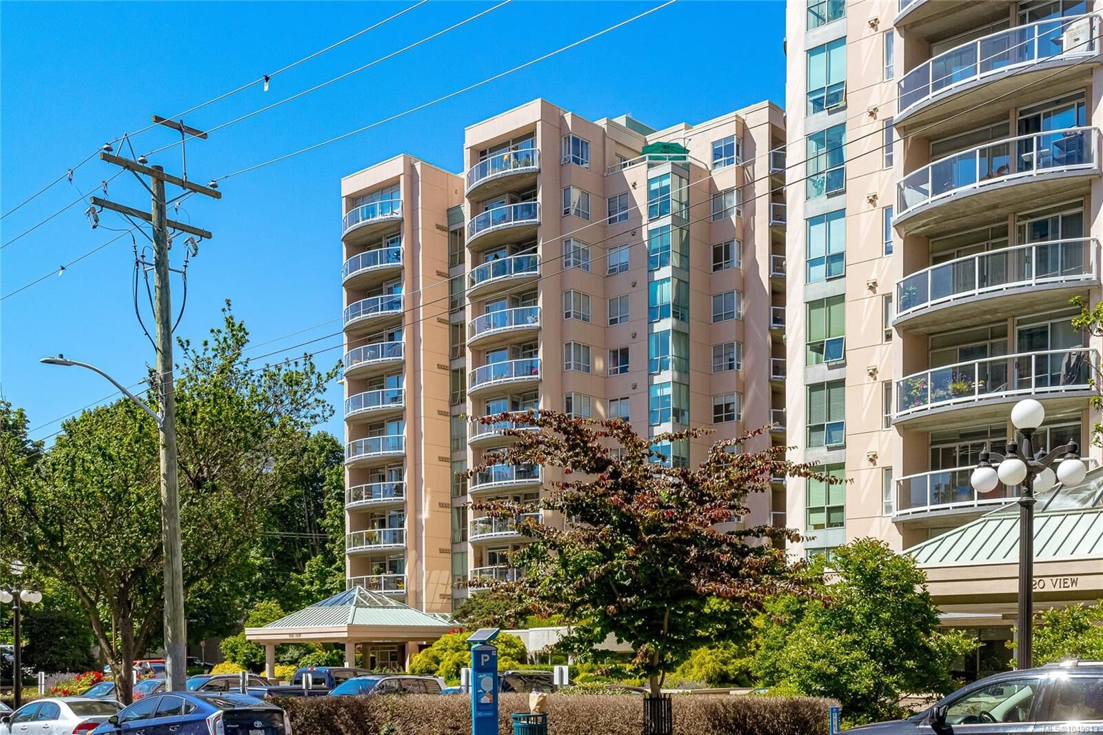 Property Photo:  1010 View St #1003  BC V8V 4Y3 
