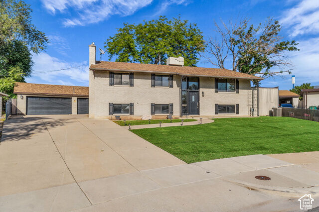 Property Photo: 760 N 100 W UT 84015