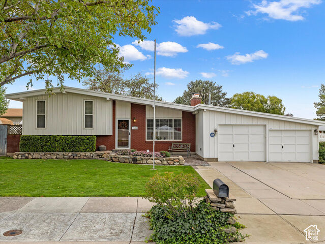 Property Photo:  3680 S Havasu Way  UT 84120 