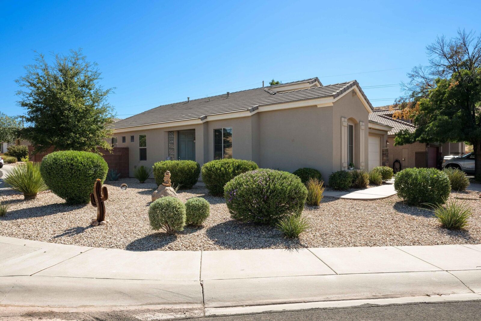 Property Photo: 3166 E Fourteen Fairway Dr UT 84780
