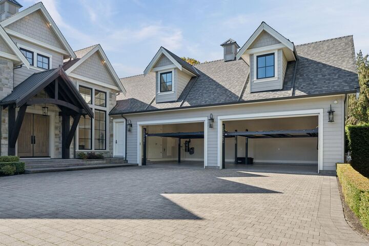Property Photo:  7628 Steveston Highway  BC V7A 1M2 