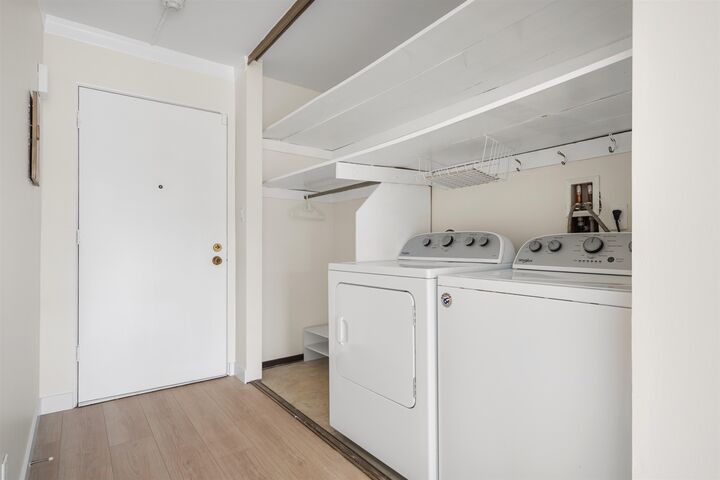 Property Photo:  127 E 4th Street 204  BC V7L 1H7 