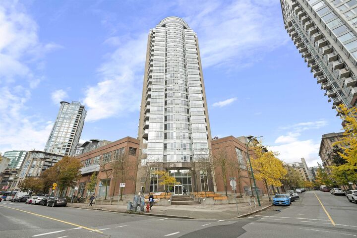 Property Photo:  63 Keefer Place 2501  BC V6B 6N6 