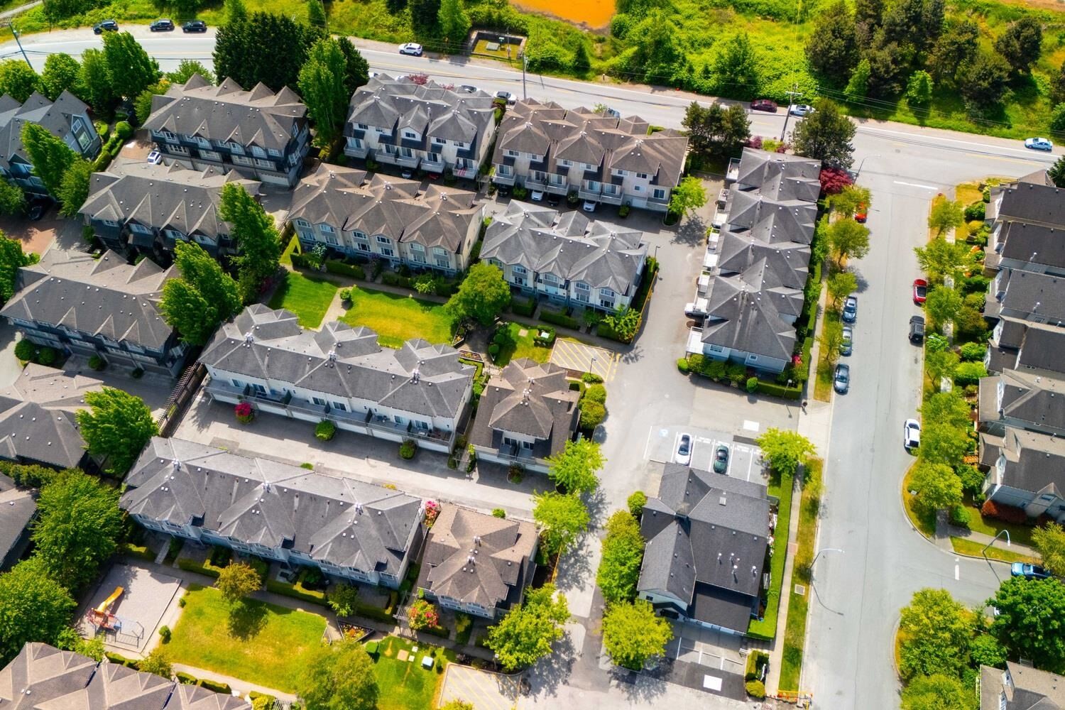 Property Photo:  5900 Muir Drive 28  BC V6V 2Y8 