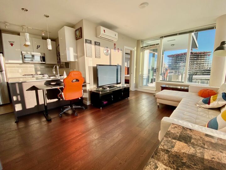 Property Photo:  6971 Elmbridge Way 8xx  BC V7C 0A5 