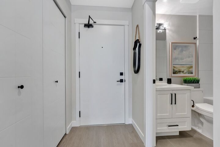 Property Photo: 12143 223 Street 220 BC V2X 4R1