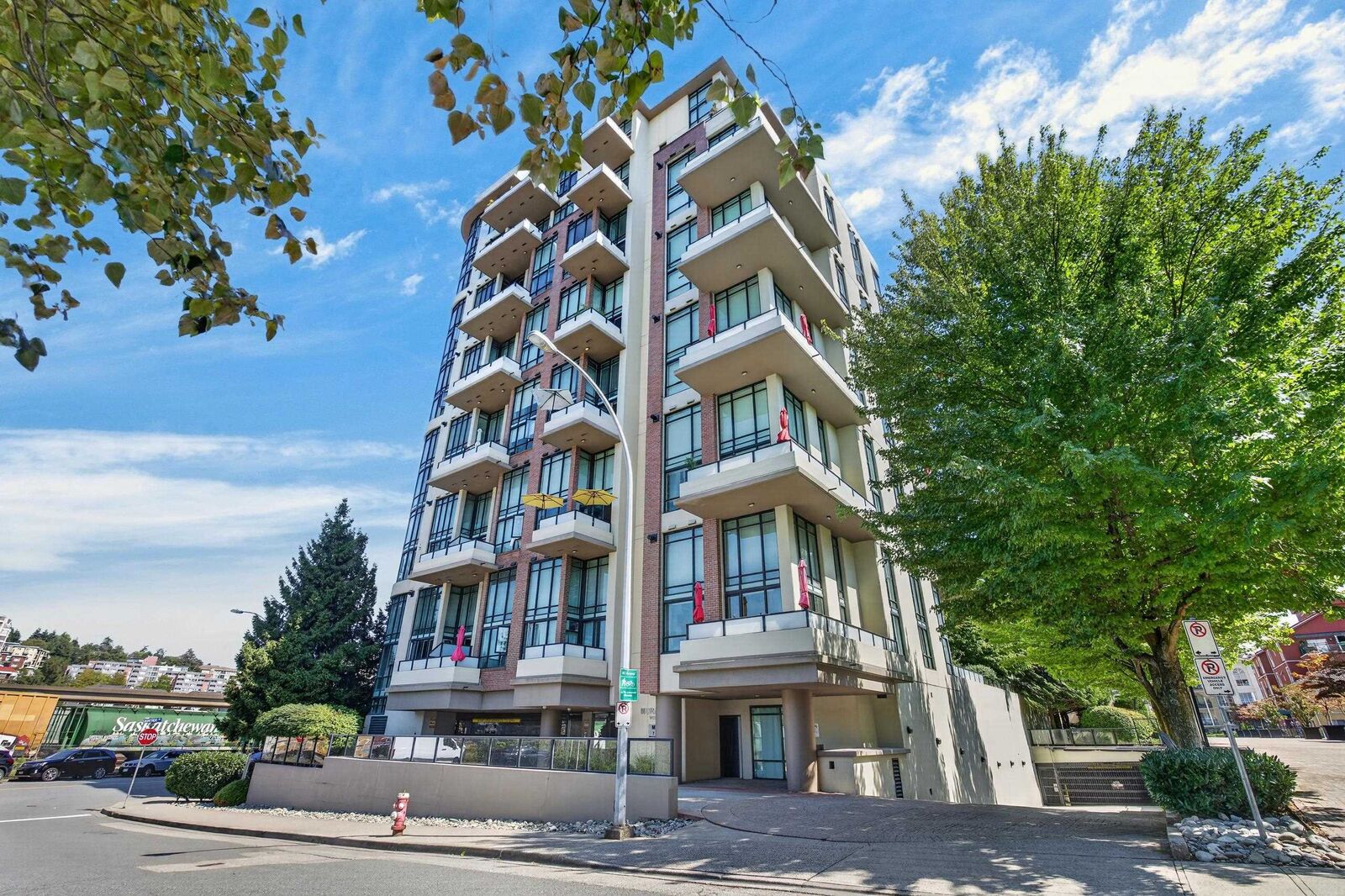 Property Photo:  7 Rialto Court 201  BC V3M 7A8 