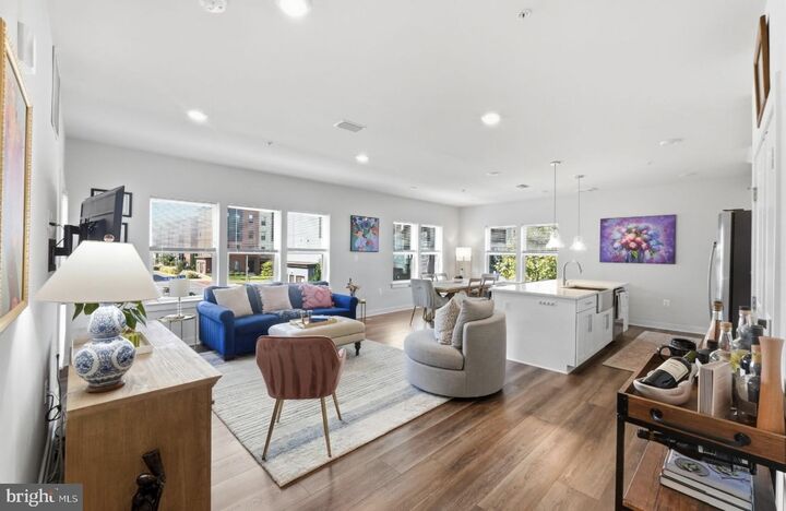 Property Photo:  12875 Mosaic Park Way 4-D  VA 20171 