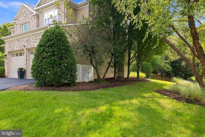 Property Photo:  608 Shanks Evans Road NE  VA 20176 