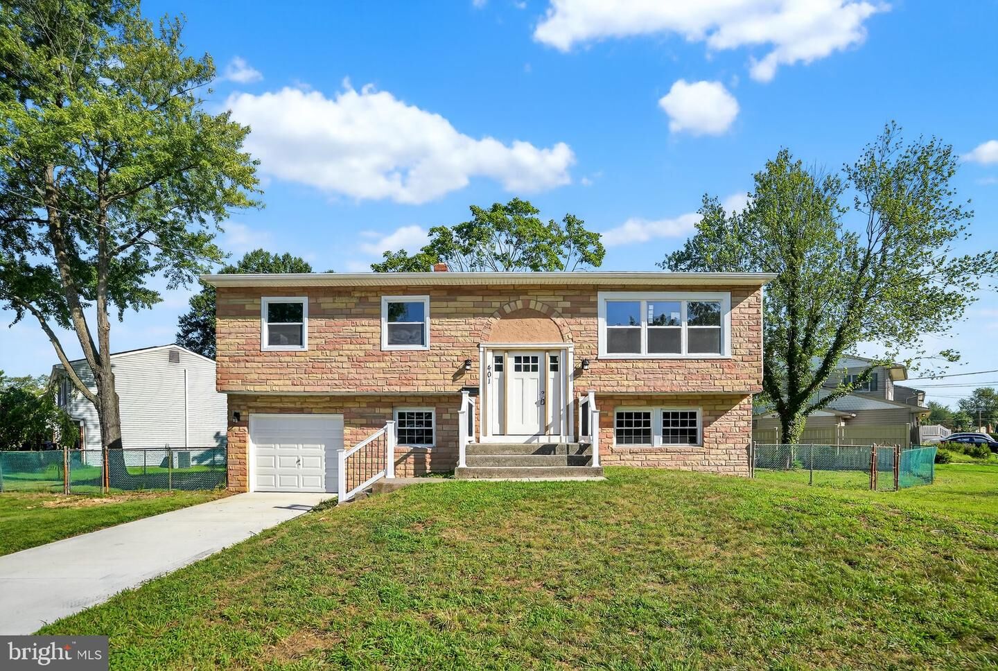 Property Photo:  401 Lawnton Avenue  NJ 08096 