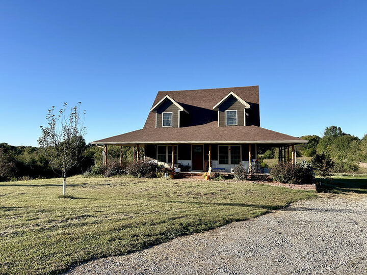 Property Photo:  1375 State Route U  MO 65230 