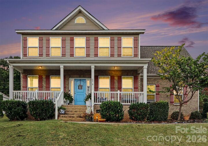 Property Photo:  8813 Crape Myrtle Drive  NC 28163 
