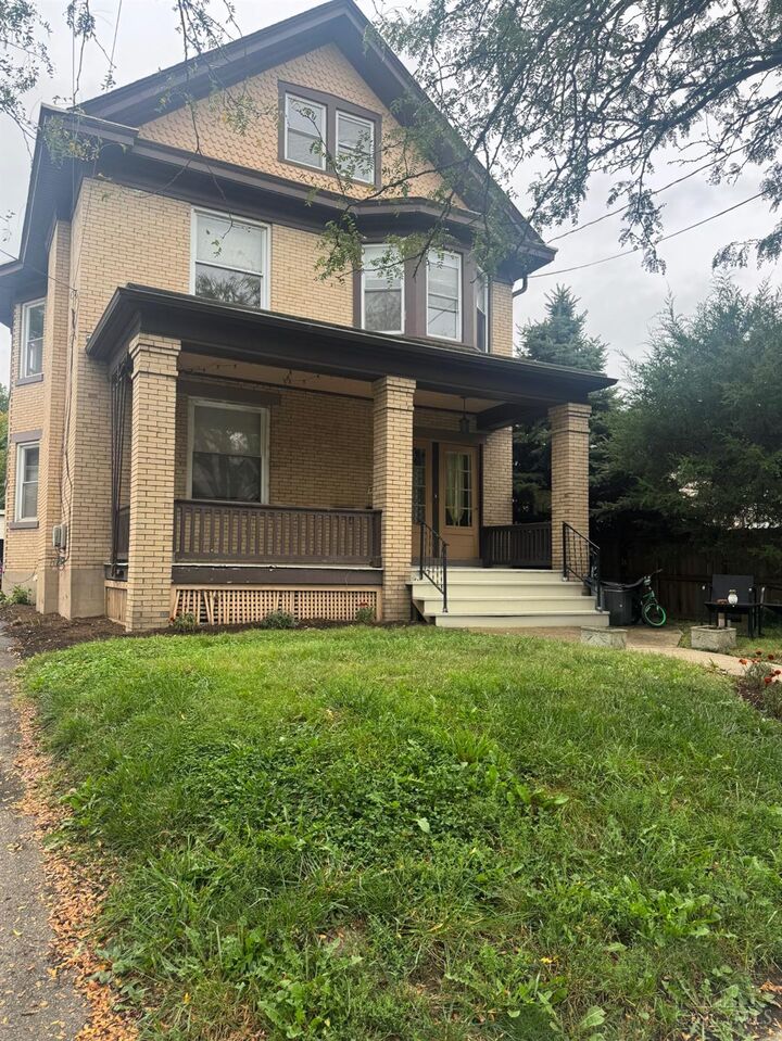 Property Photo:  2715 Markbreit Avenue  OH 45209 