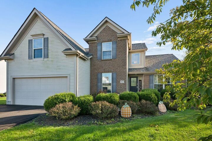 Property Photo:  4937 Demorest Drive  OH 43123 