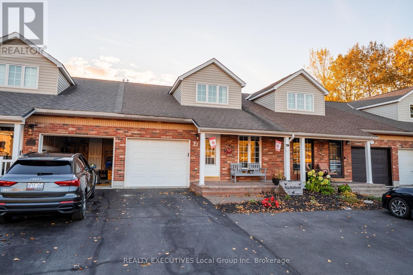 Property Photo: 87 Fairway Drive ON P0H 1H0