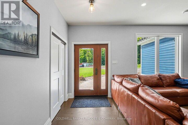 Property Photo: 780 McKenzie Avenue ON K7S 3G9
