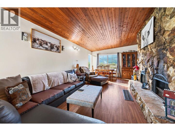 Property Photo: 7941 Yellowhead Highway BC V0E 1Z2
