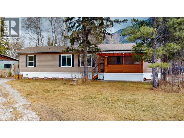 Property Photo:  4747 Willow Avenue  BC V0B 1B0 