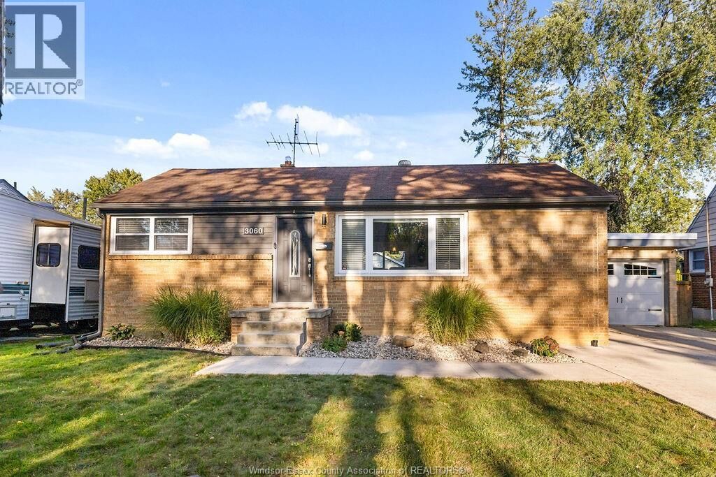 Property Photo:  3060 Dandurand Avenue  ON N9E 2E6 