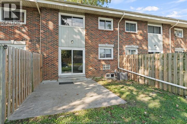 Property Photo:  1730 Columbia Court 106  ON N9E 1B1 