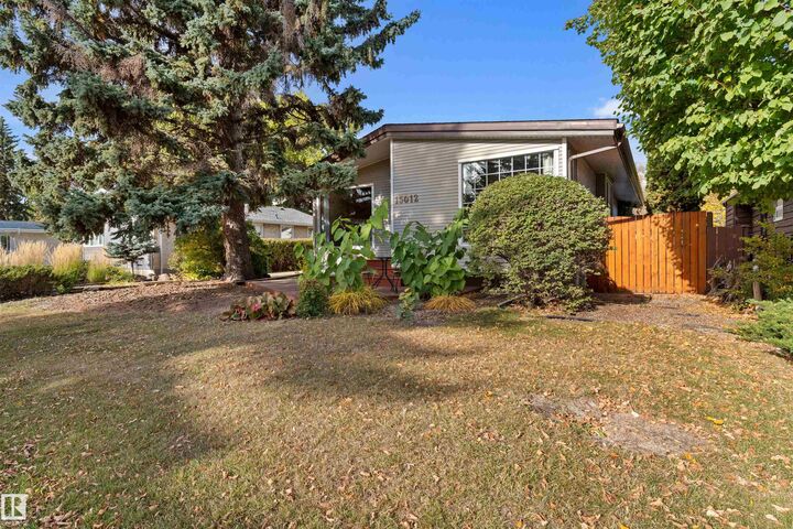 Property Photo:  15012 77 Avenue NW  AB T5R 3B3 