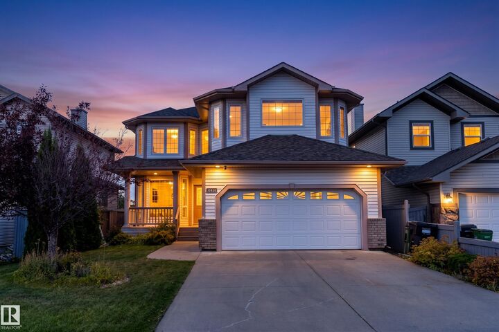 Property Photo:  10820 178 Avenue NW  AB T5X 6H6 