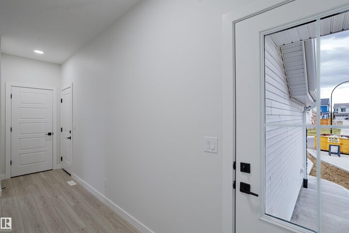 Property Photo:  432 27 Street SW  AB T6X 3H9 