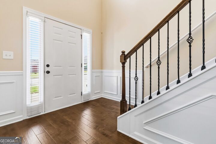 Property Photo:  270 Sylvan Loop  GA 30214 