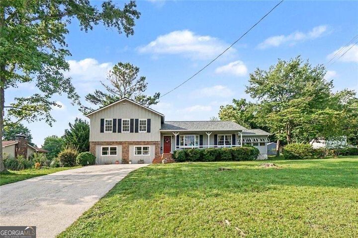 Property Photo:  1117 Malibu Drive  GA 30066 
