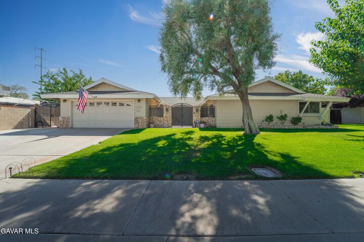 Property Photo:  2068 Spice  CA 93536 
