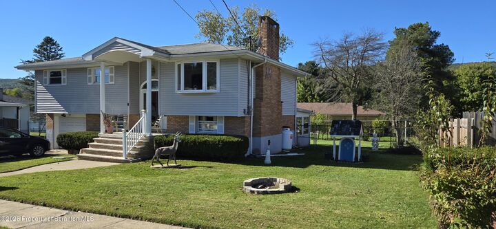 Property Photo:  102 Mackie Lane  PA 18517 