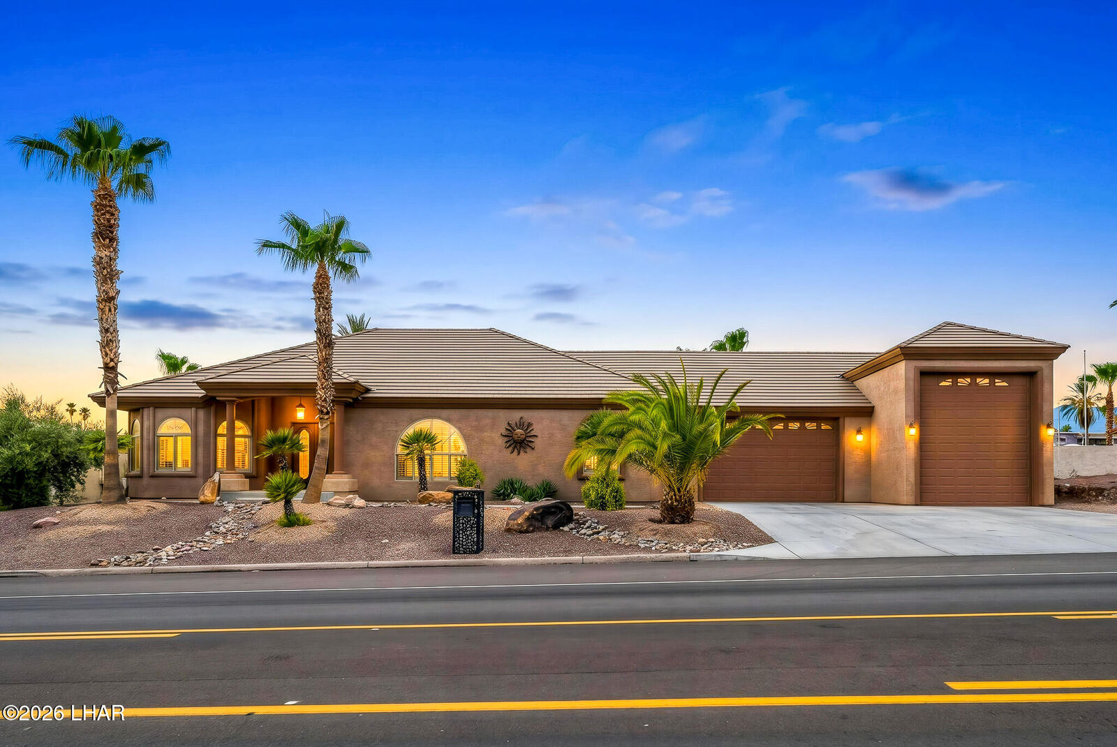 Property Photo:  2195 Jamaica Blvd S  AZ 86406 