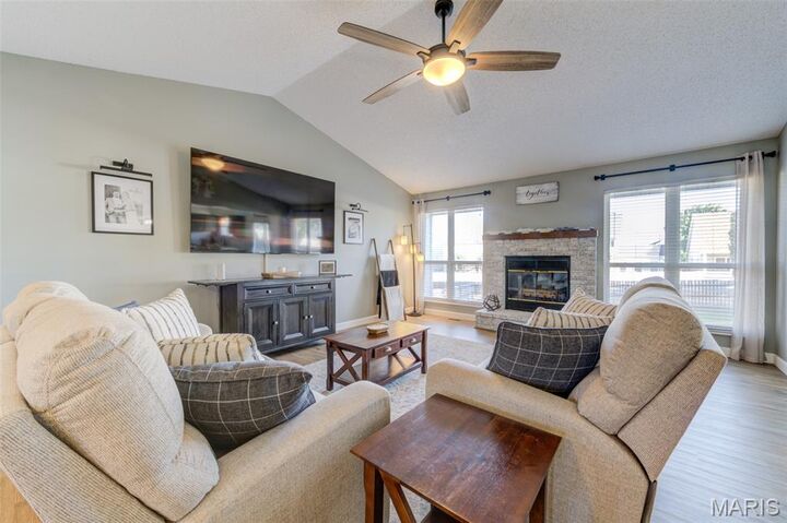 Property Photo:  415 Lantana Lane  MO 63376 