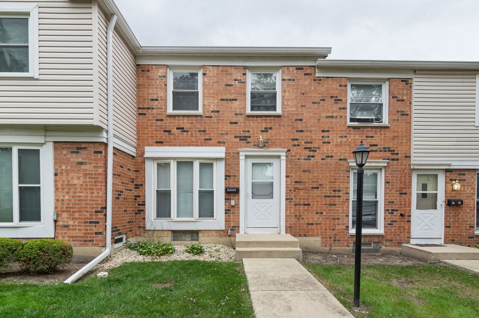 Property Photo:  3062 Kingston Court  IL 60107 