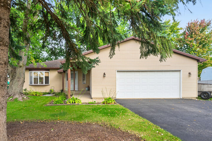 Property Photo:  46W618 Granart Road  IL 60511 
