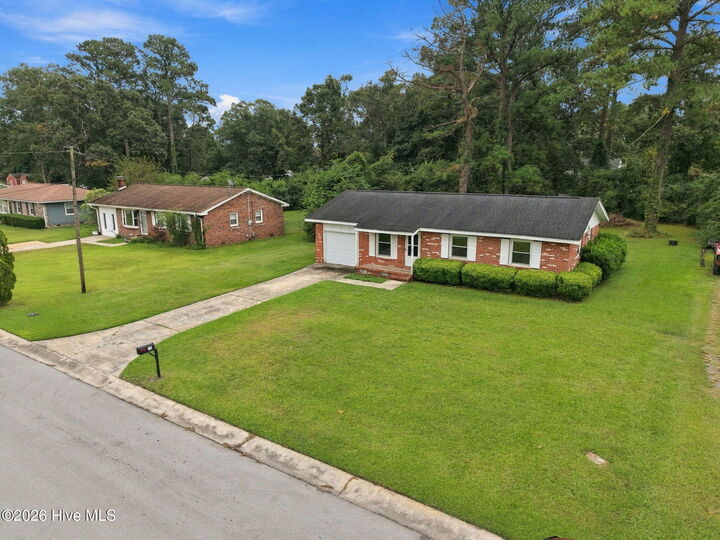 Property Photo:  206 Sheffield Road  NC 28546 