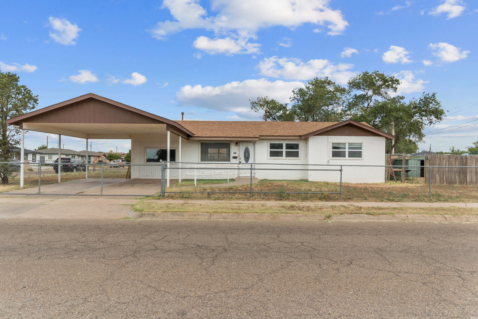 Property Photo:  1201 Pecos St  NM 88101 