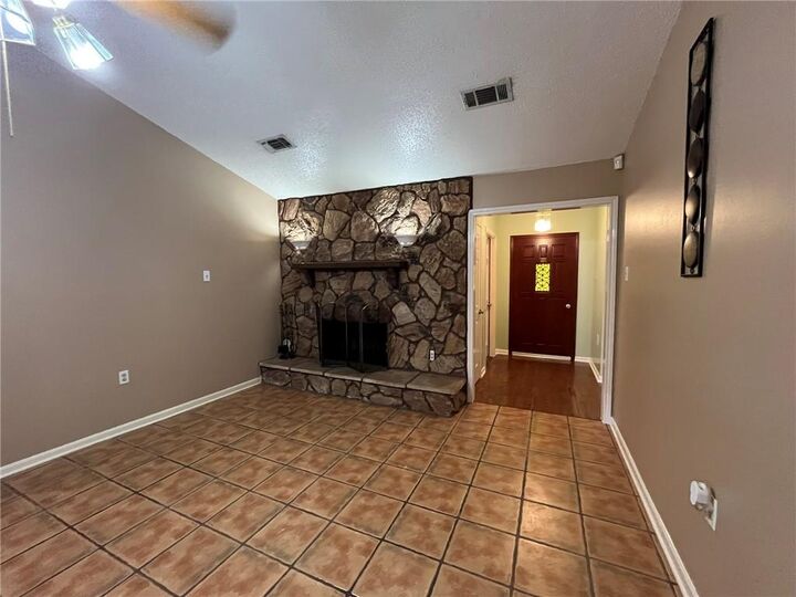 Property Photo:  13 Blueberry Court  LA 70072 