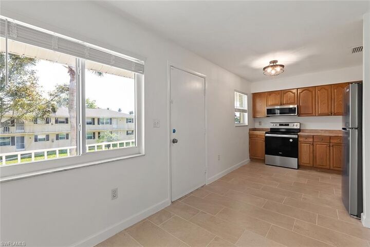Property Photo:  3325 Airport Rd N R7  FL 34105 