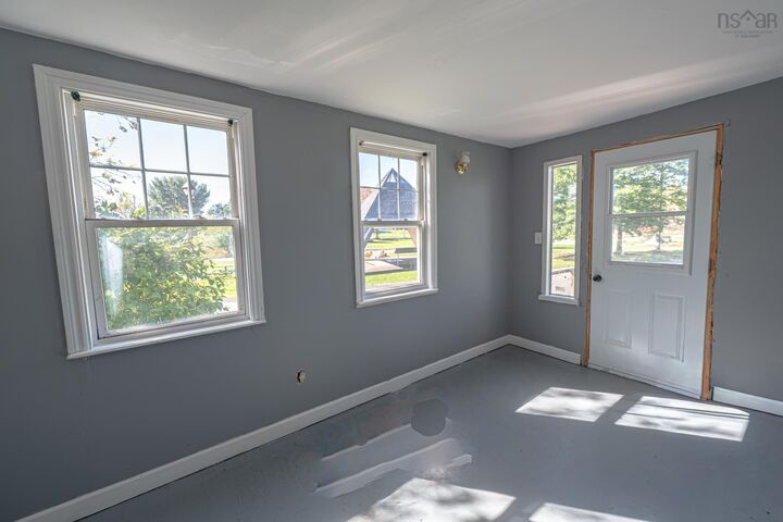Property Photo:  100 Morris Street  NS B2H 4V1 